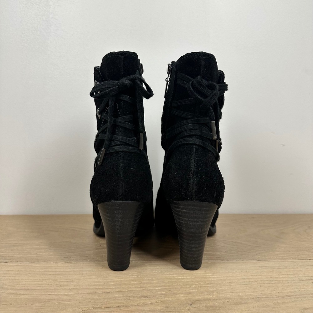 Clarks Ankle Boots Womens 8 Black Leather Lace Up Block Heel Moto Western - Picture 6 of 13